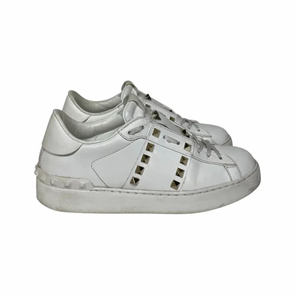Valentino Rockstud Untitled Sneakers
