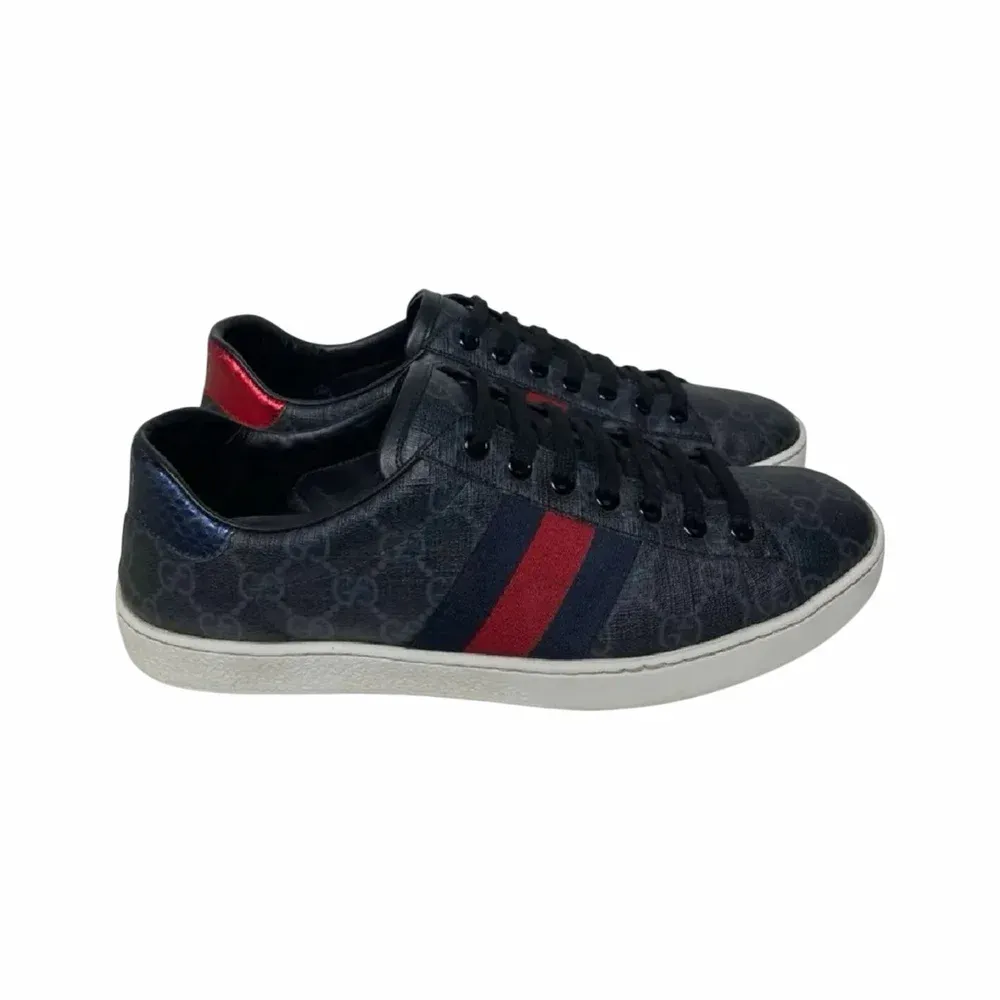 Gucci Ace GG Supreme Sneakers