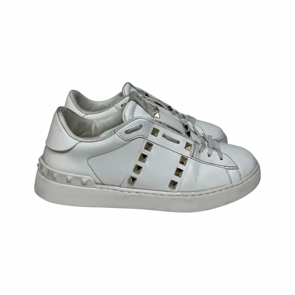 Valentino Rockstud Untitled Sneaker