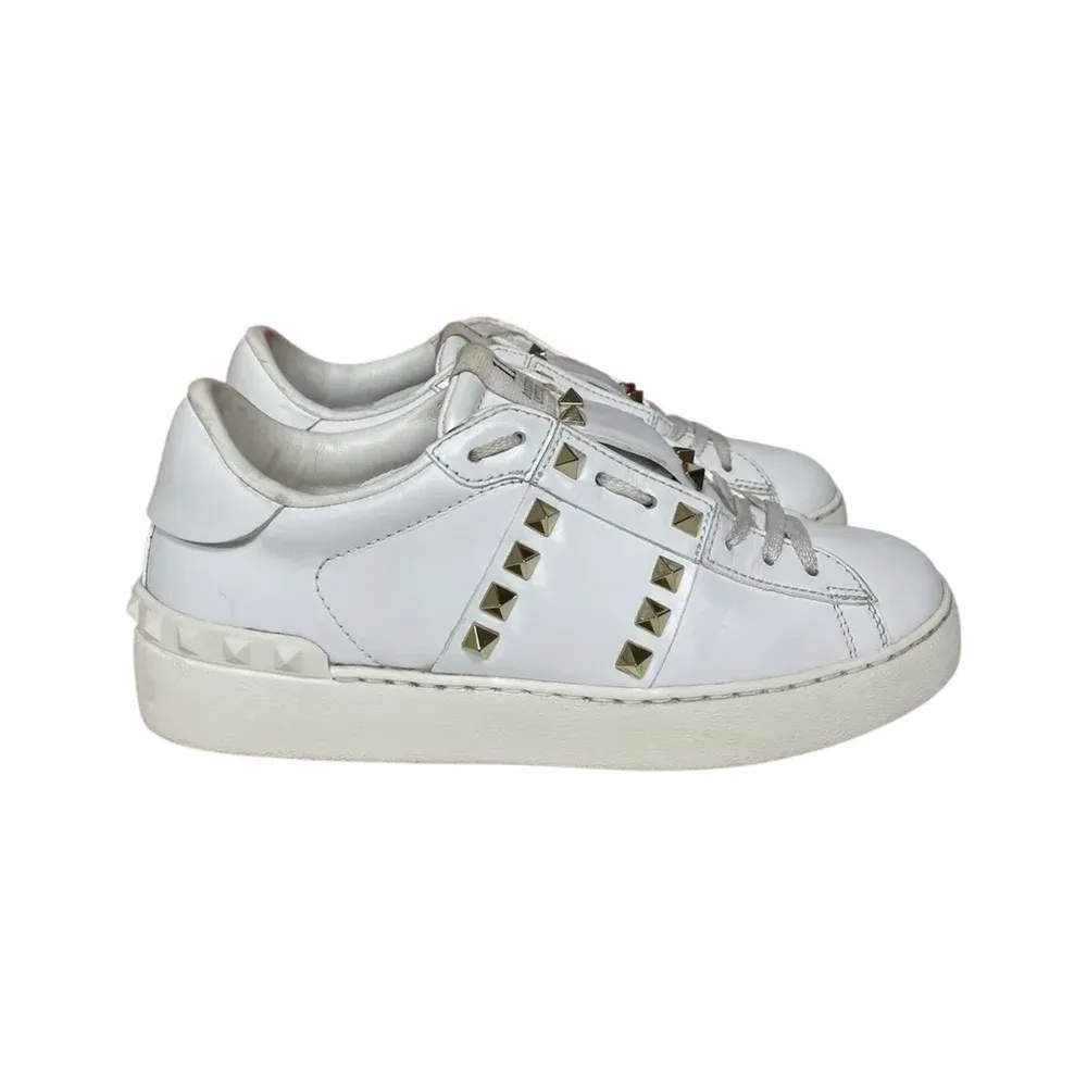 Valentino Rockstud Untitled Sneakers