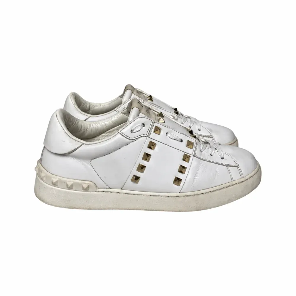 Valentino Rockstud Untitled Sneakers