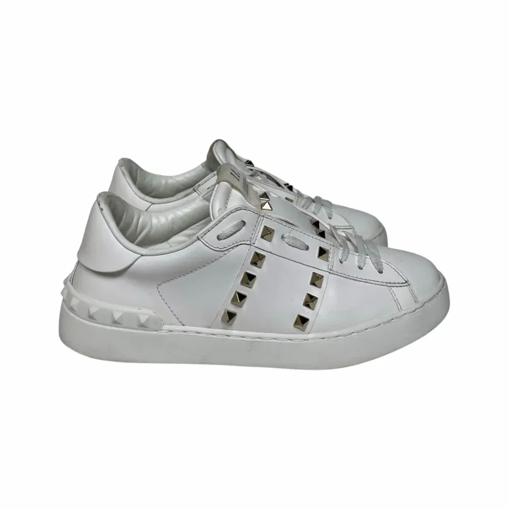 Valentino Rockstud Untitled Sneakers