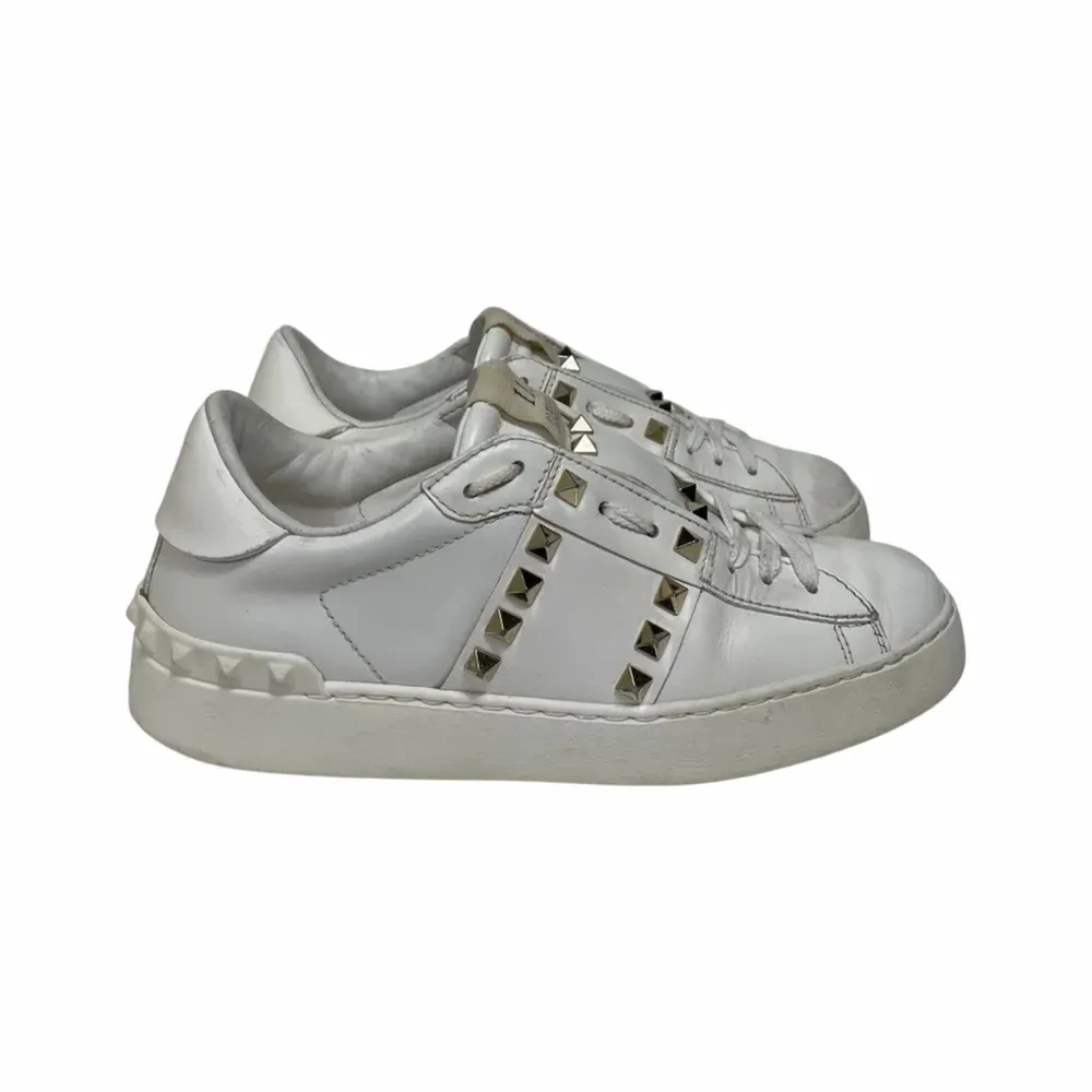Valentino Rockstud Untitled Sneakers
