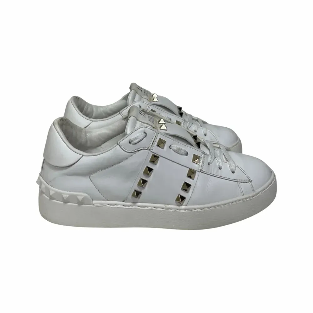 Valentino Rockstud Untitled Sneaker