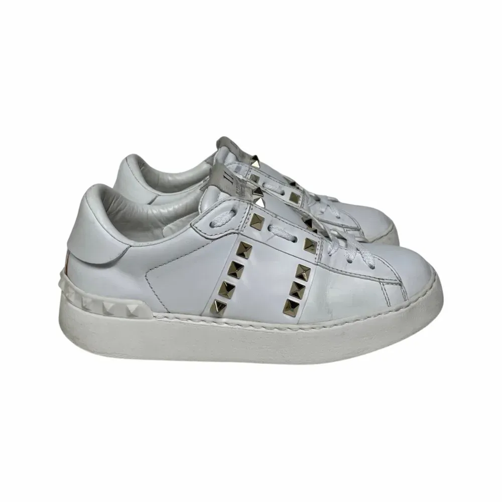 Valentino Rockstud Untitled Sneakers