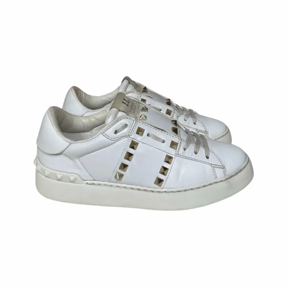 Valentino Rockstud Untitled Sneakers