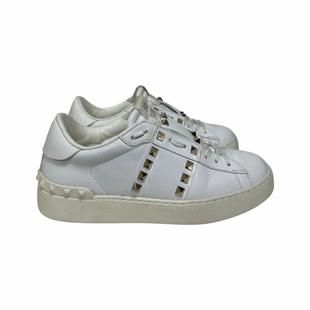 Valentino Rockstud Untitled Sneakers