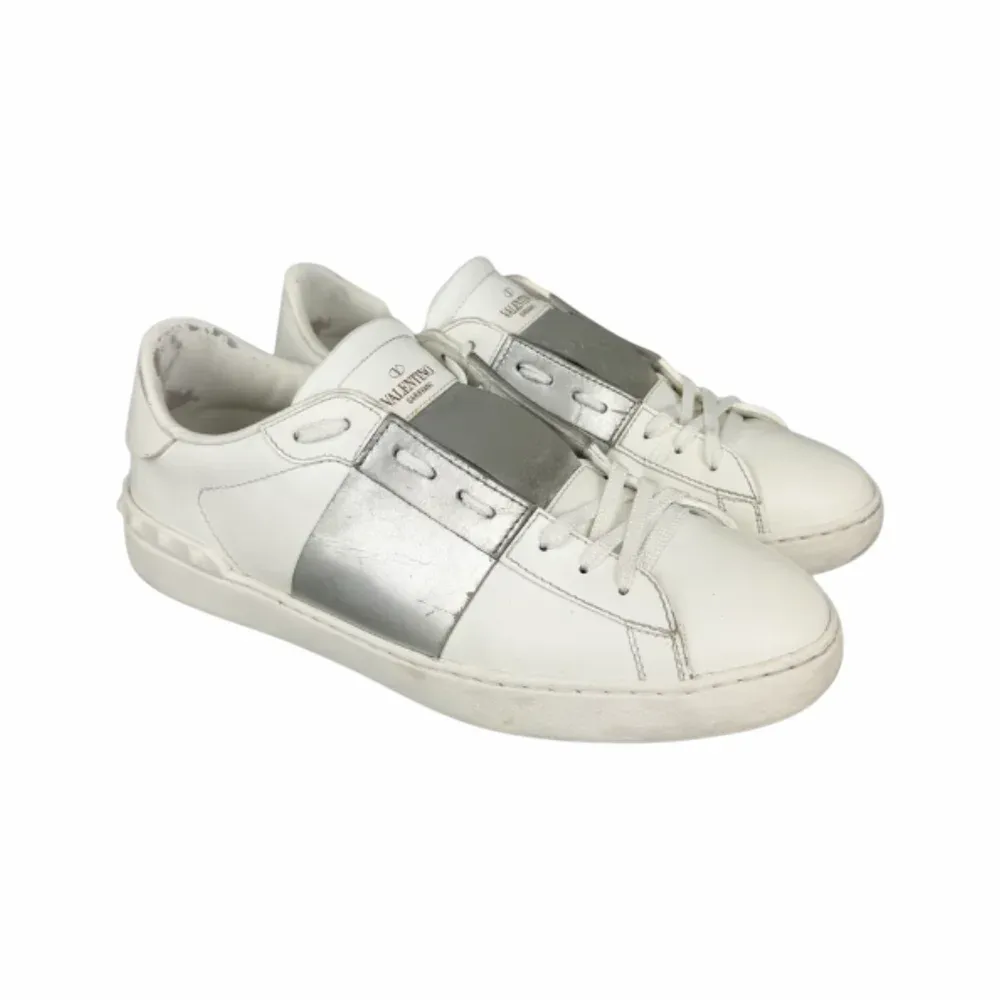 Valentino Open Rockstud Low-Top Sneakers