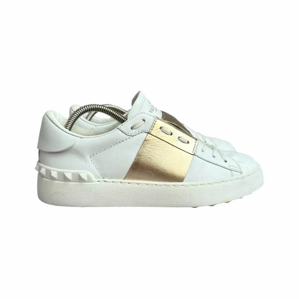 Valentino Open Low-top Sneakers