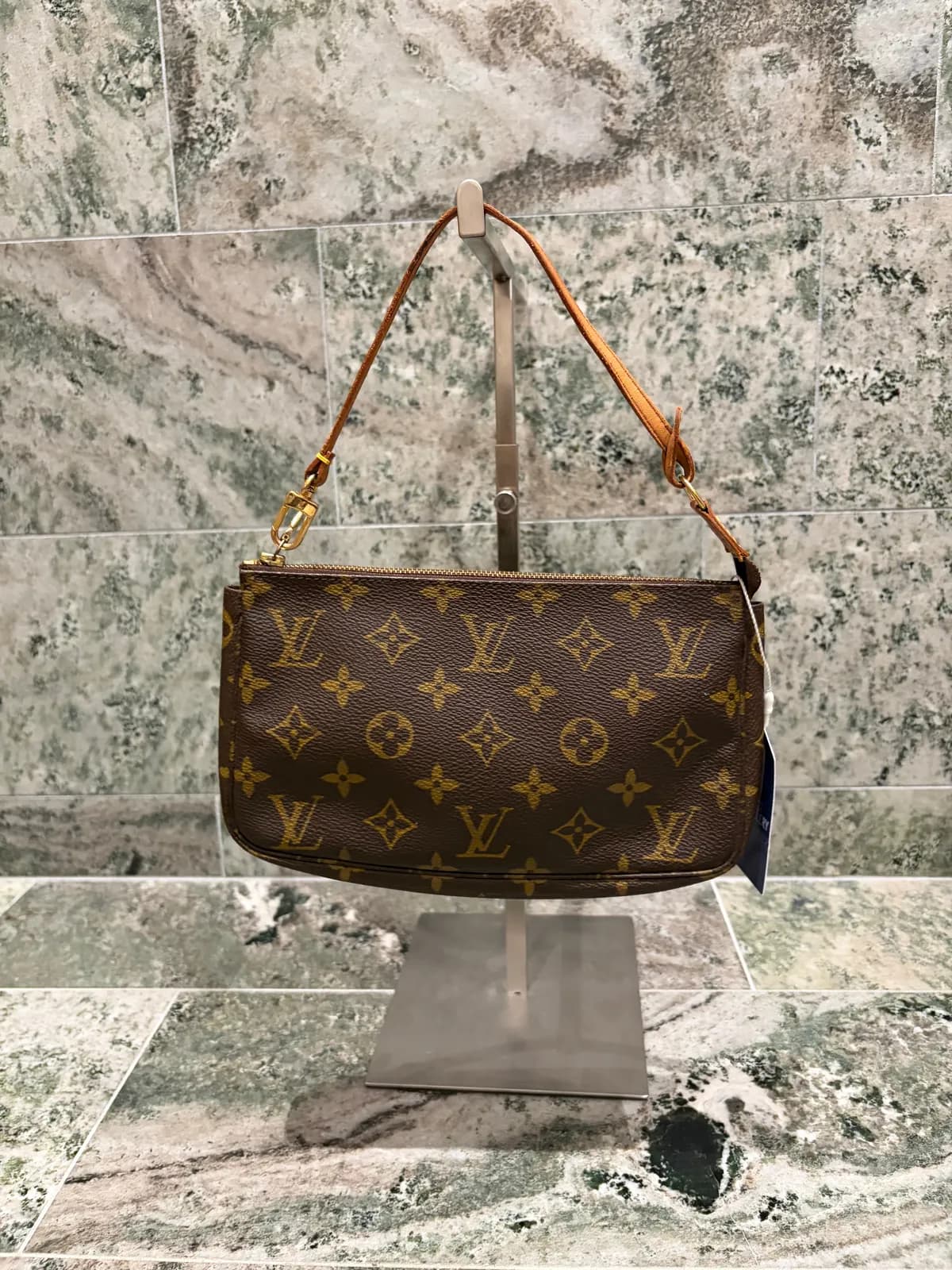 Louis Vuitton Pochette Accessoires