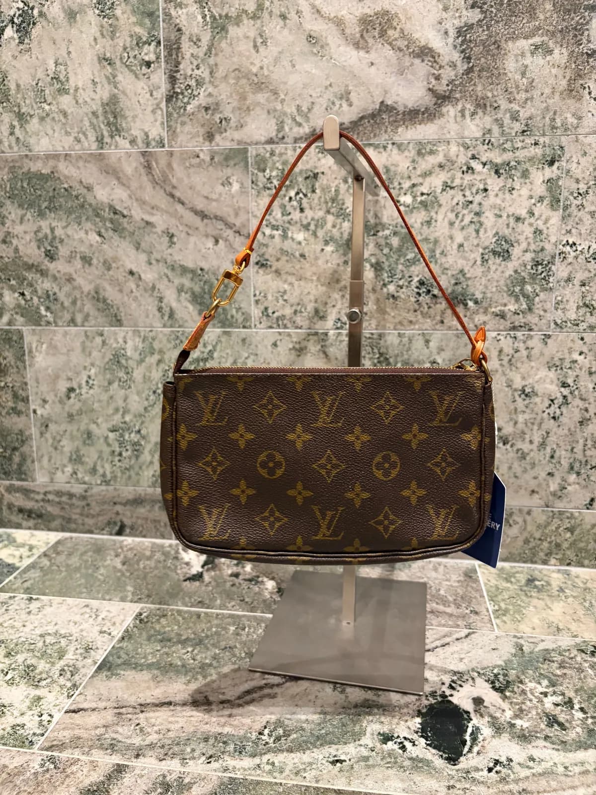 Louis Vuitton Pochette Accessoires