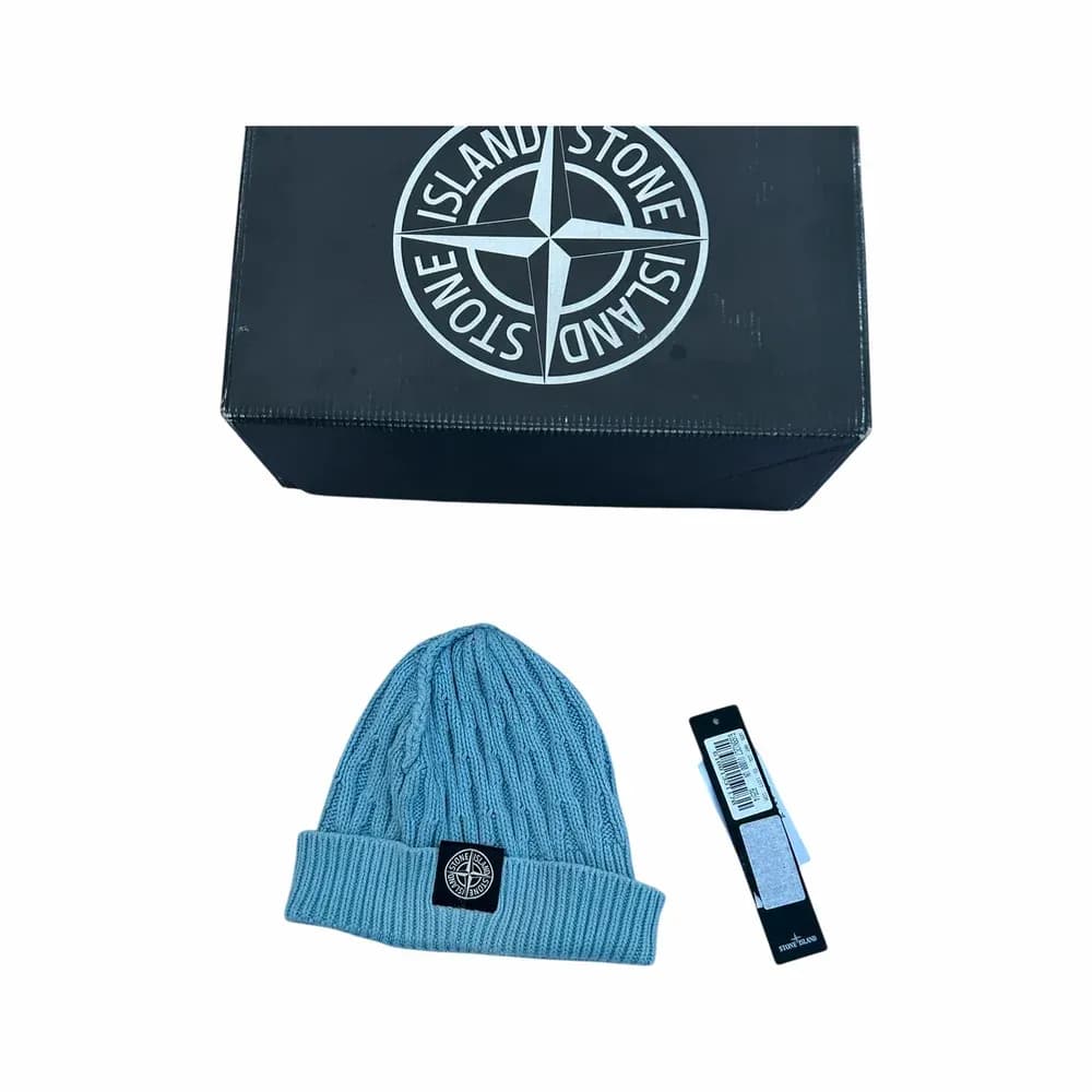 Stone Island Dust Blue Beanie with Compass logo patch N100005