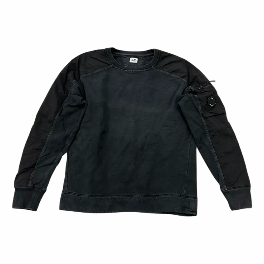 C.P. Company Goggle Lens Crewneck Sweatshirt