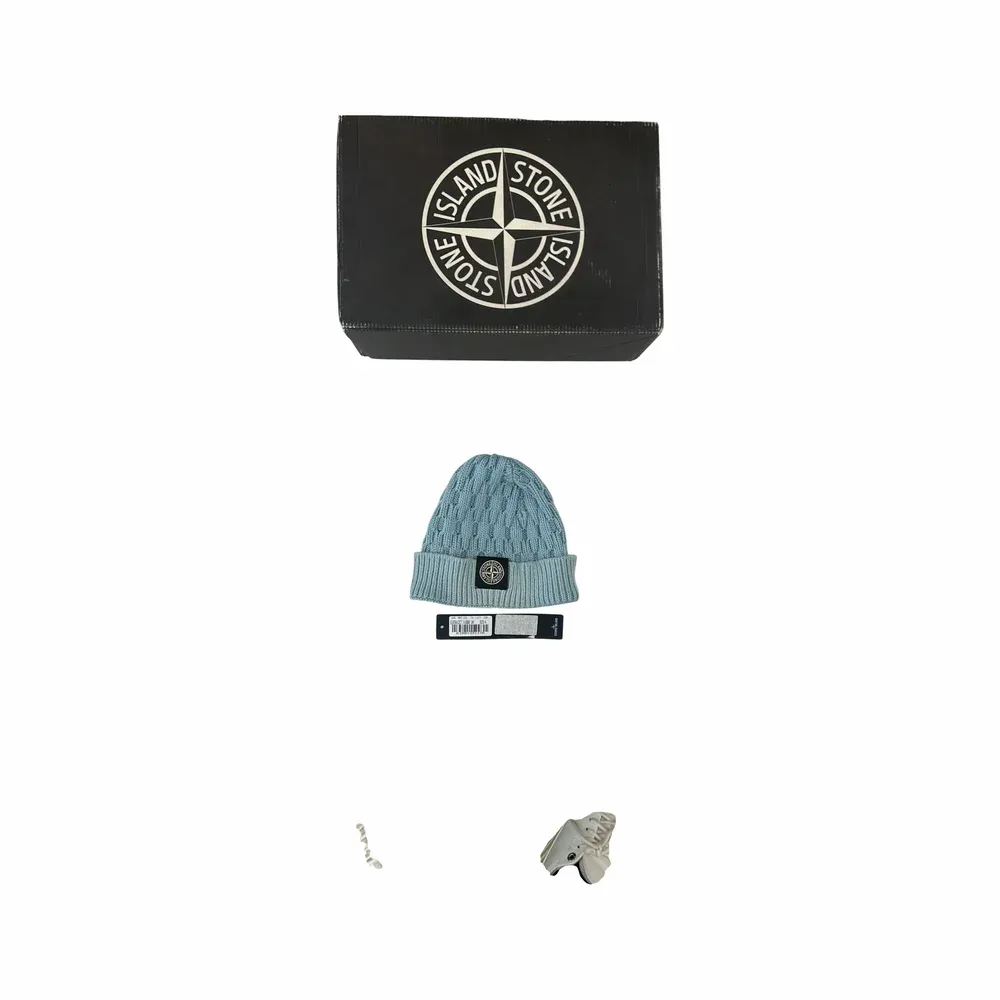 Stone Island N100005 Compass Logo Beanie