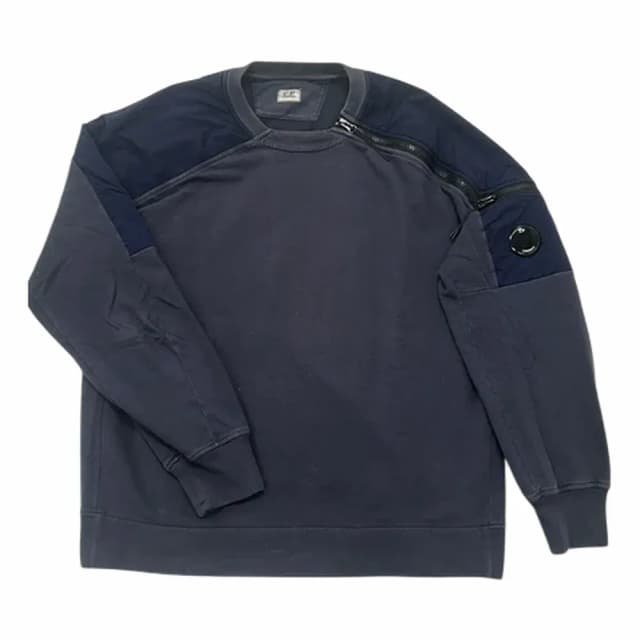 C.P. Company Nylon Shoulder Panel Lens Pocket Sweatshirt