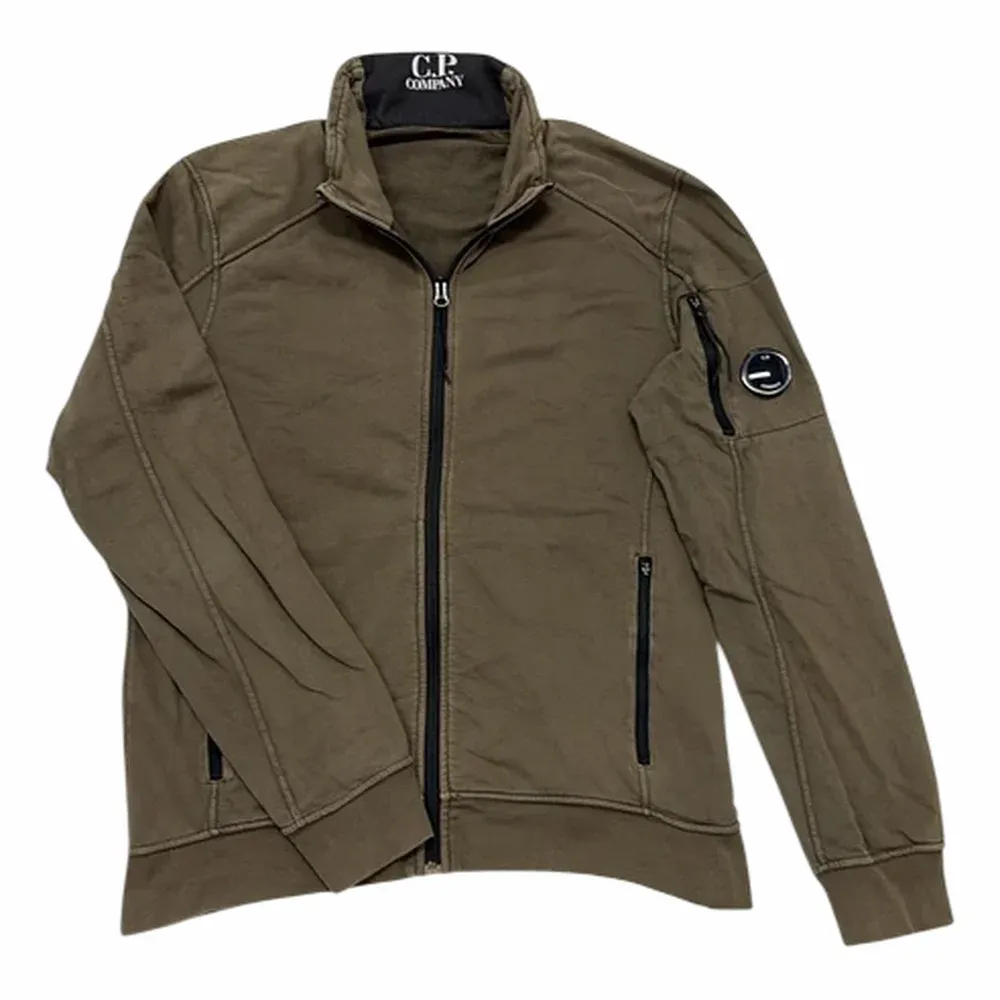 C.P. Company Diagonal Raised Fleece Full-Zip Sweatshirt (14CMSS061A)