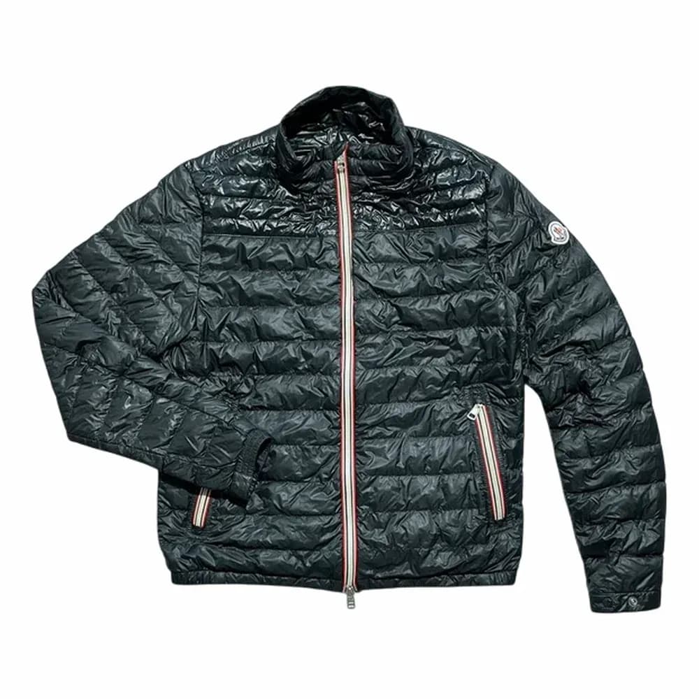 MONCLER Daniel Short Down Jacket