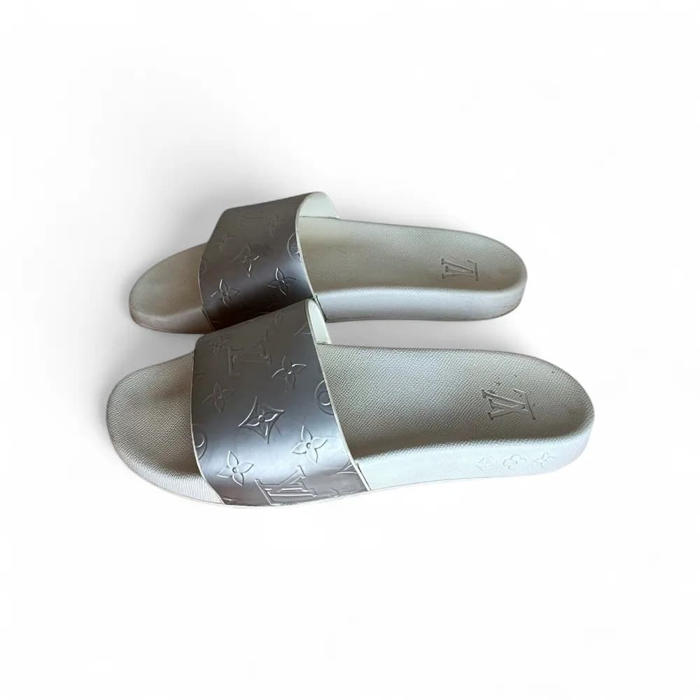 LOUIS VUITTON Waterfront Mule