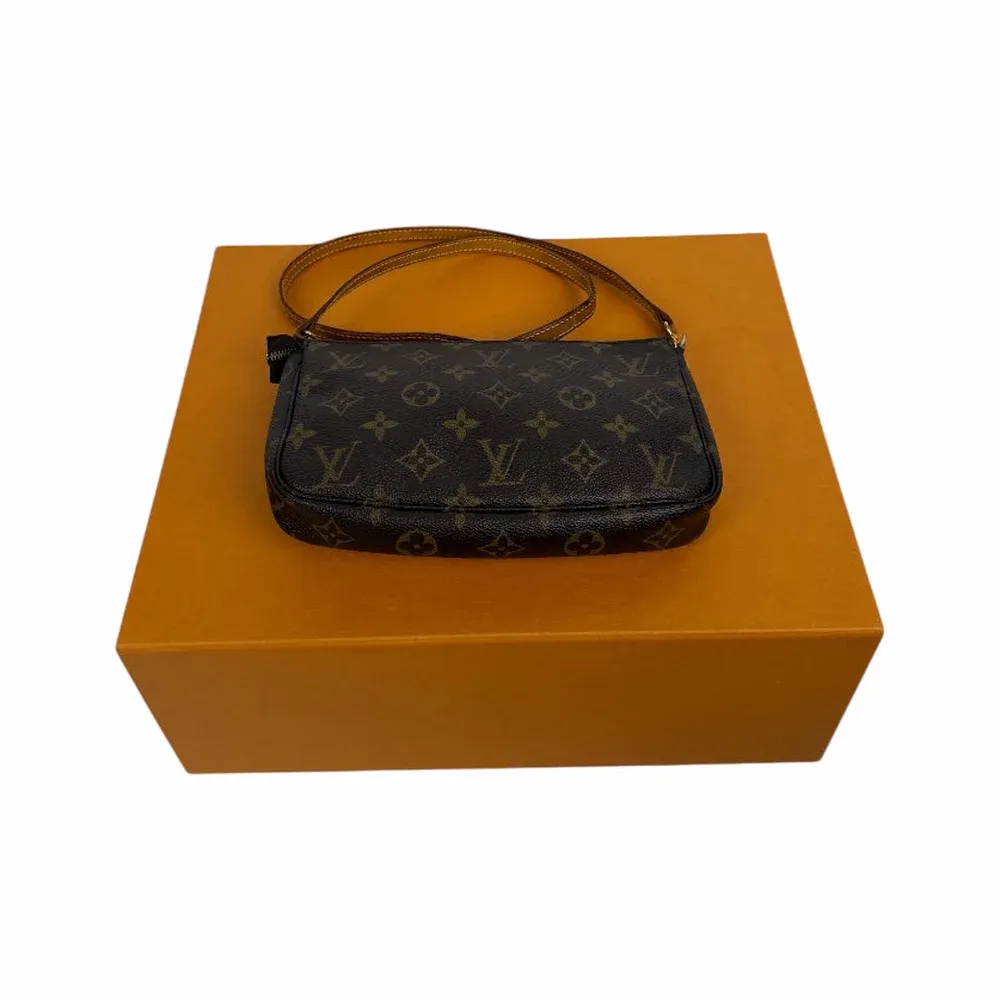Louis Vuitton Pochette Accessoires