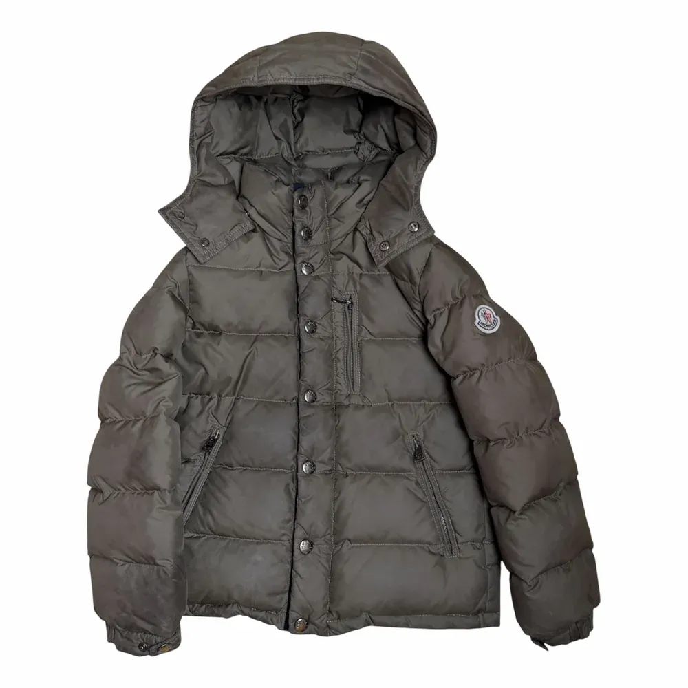 Moncler Maya 70 Hooded Short Down Jacket