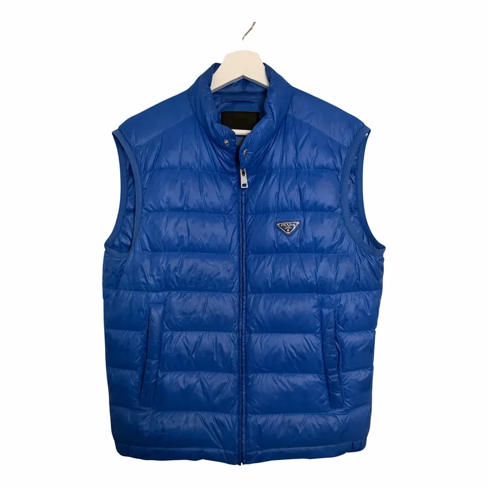 Prada Re-Nylon Hooded Gilet (SGB461)