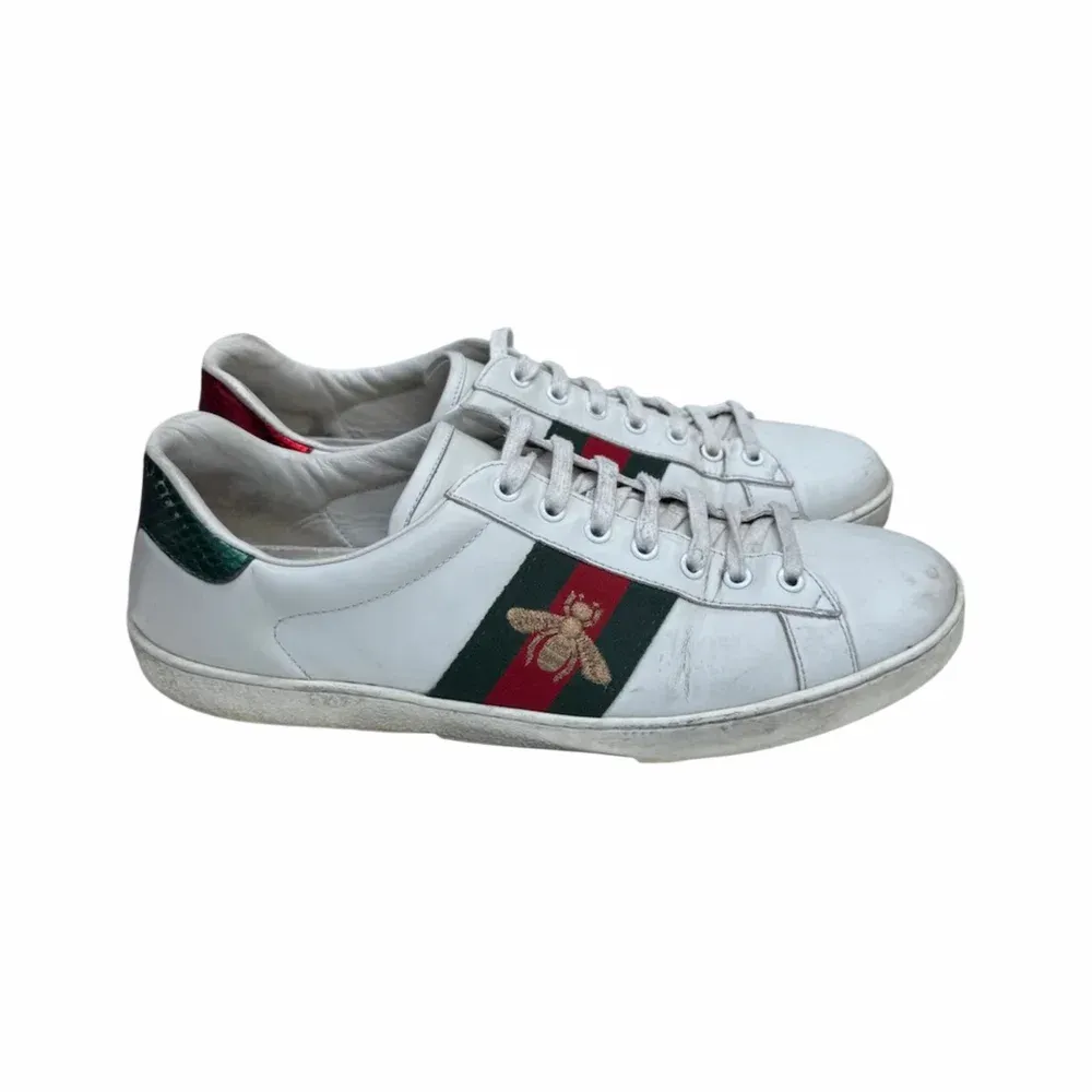 Gucci Ace Bee Embroidered Sneakers