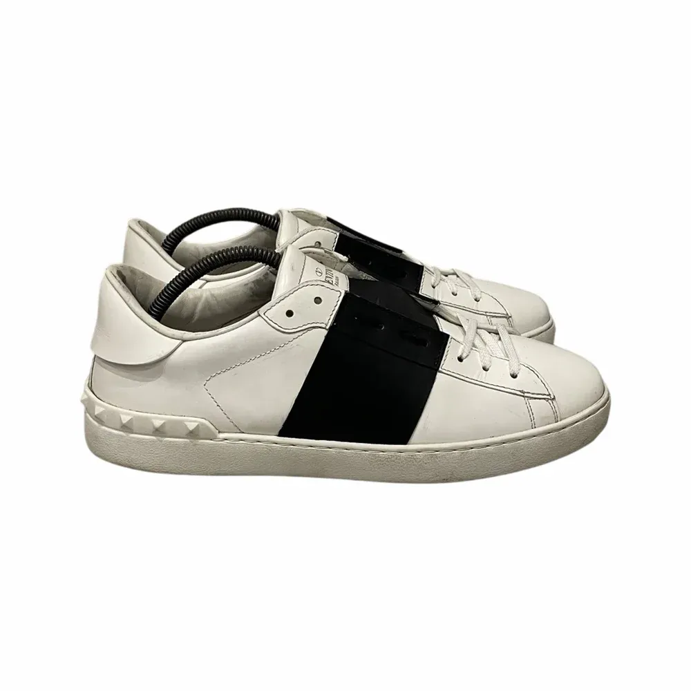 VALENTINO Open Sneaker