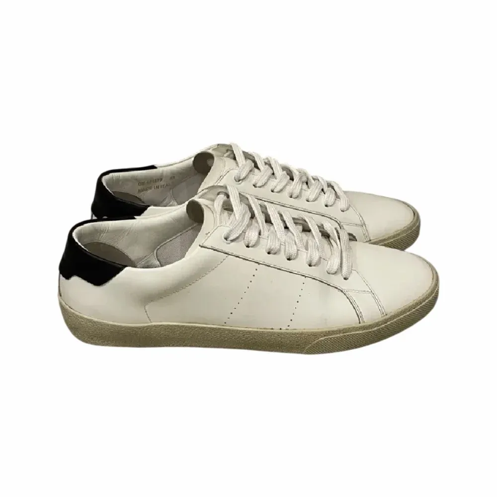 SAINT LAURENT Court Classic SL/06
