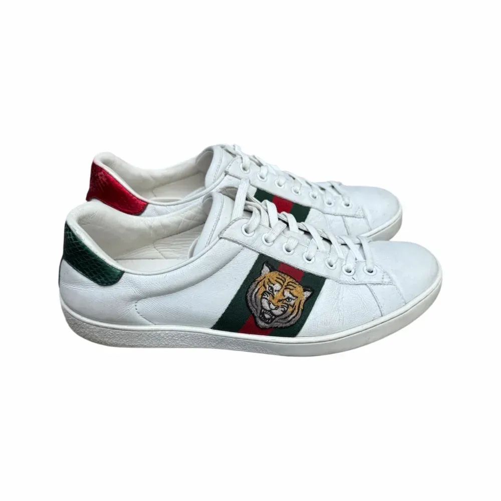 Gucci Ace Embroidered Tiger