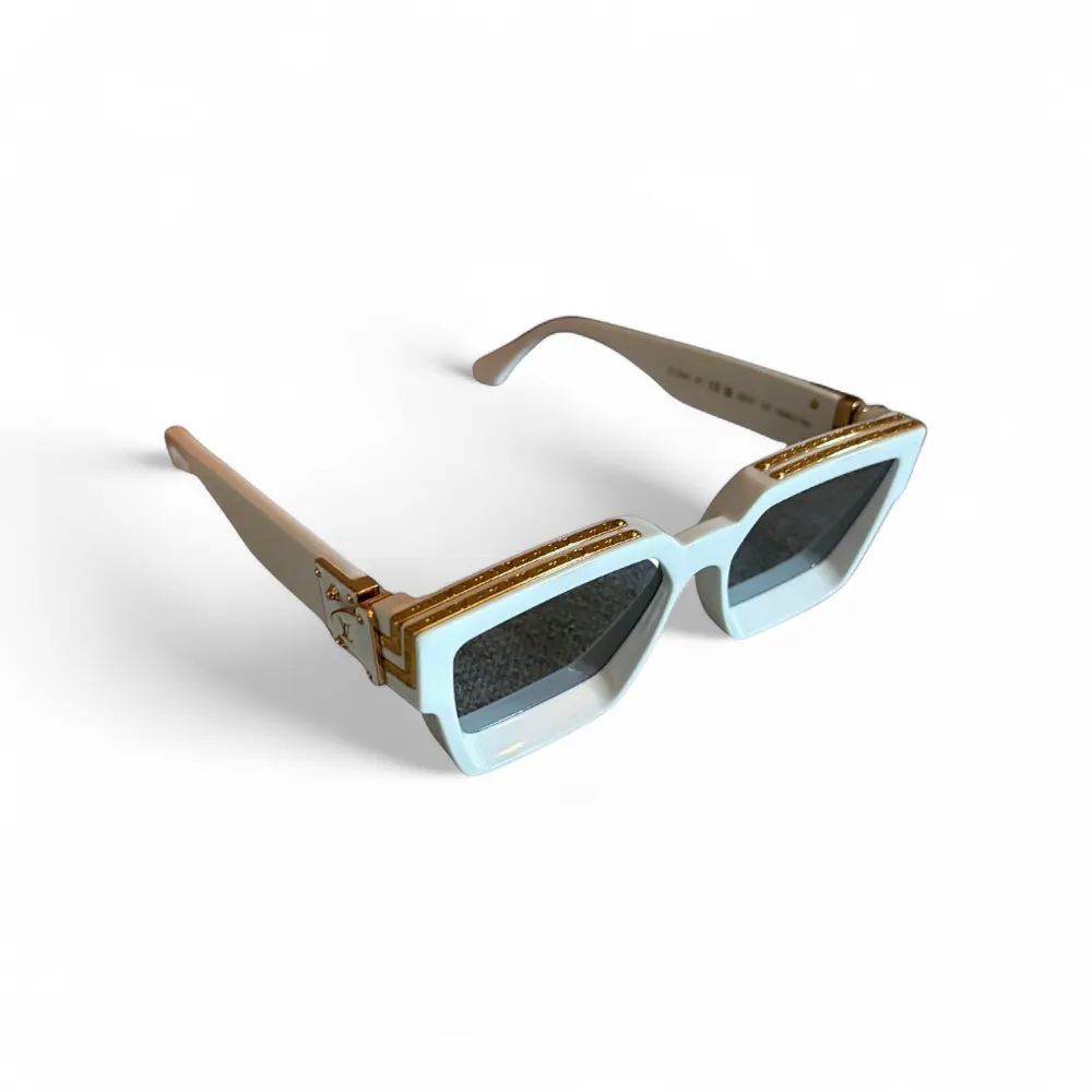 LOUIS VUITTON 1.1 Millionaires