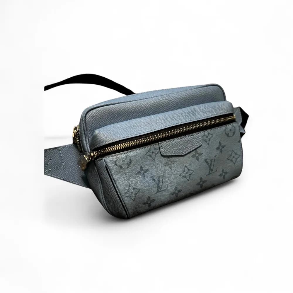 LOUIS VUITTON Outdoor Bumbag