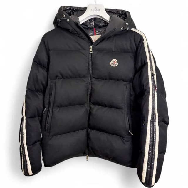 MONCLER Sanbesan