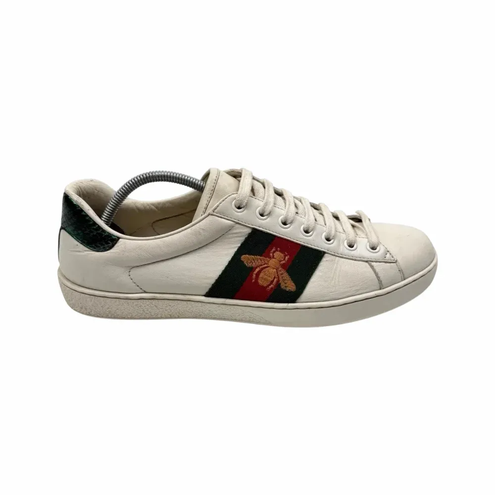 Gucci Ace Bee Embroidered Sneakers