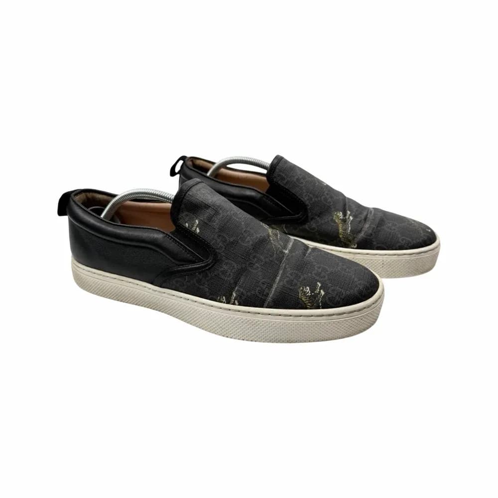 Gucci Dublin GG Supreme Tiger Slip-On Sneakers