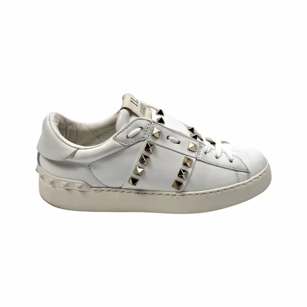 Valentino Rockstud Untitled Sneakers